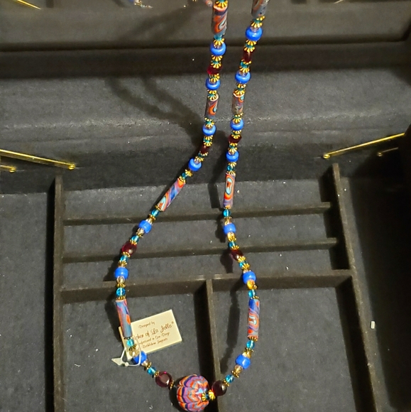 Hand beaded necklace by Gretchen of La Jolla - Picture 2 of 5